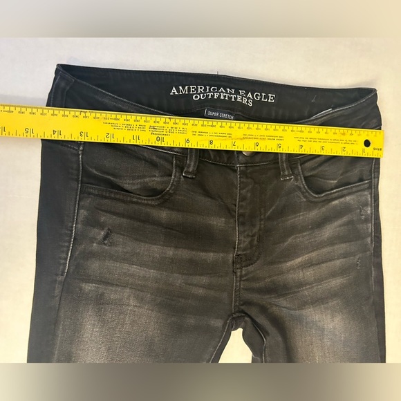 American Eagle Super Stretch Black Charcoal Skinny distressed Jeans Sz-4R.   E10 - Picture 11 of 11
